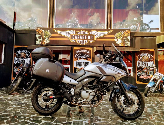 VSTROM SUZUKI EXCELENTE ESTADO EQUIPADA
