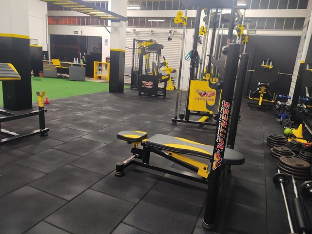 Piso de 15mm 50x50cm para aerea crossfit R$ 18,95  - Foto 6