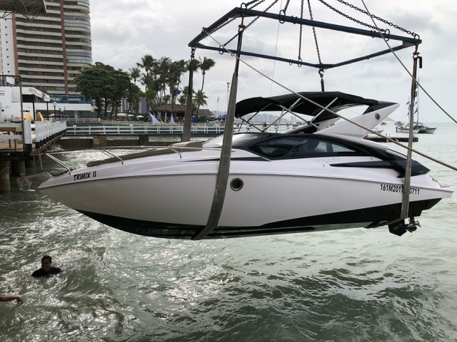 Vendo lancha Royal Mariner