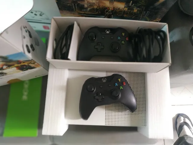 COMPREI UM XBOX 360 COM 157 JOGOS! Ainda Vale a Pena Comprar um XBOX 360!?  (UNBOXING + REVIEW) 