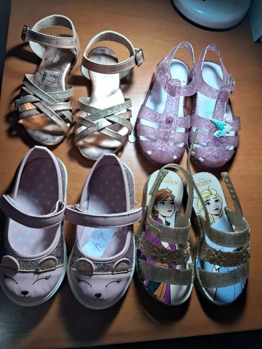 Sapatos infantis - 4 pares - Foto 3