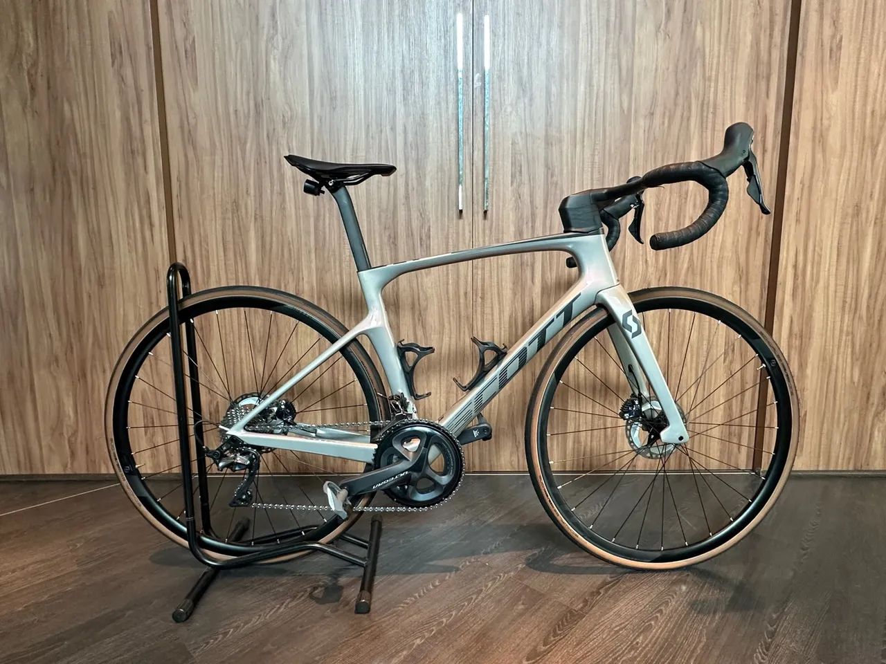 Bicicleta Scott Addict RC - Tamanho 52 - impecável - Foto 4