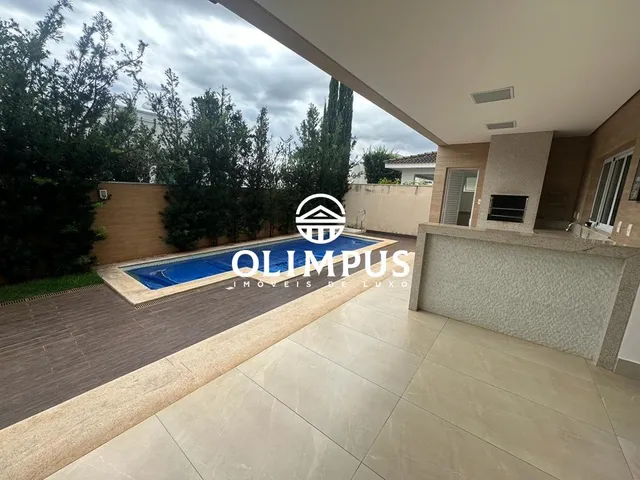 Excelente casa, estilo sobrado, disponível para locação no condomínio Jardins Barcelona.