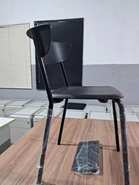 Cadeira Fixa Abit da Frisokar - Foto 3