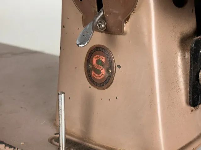 Singer 15C máquina de costura doméstica em ótimo estado! - Foto 6