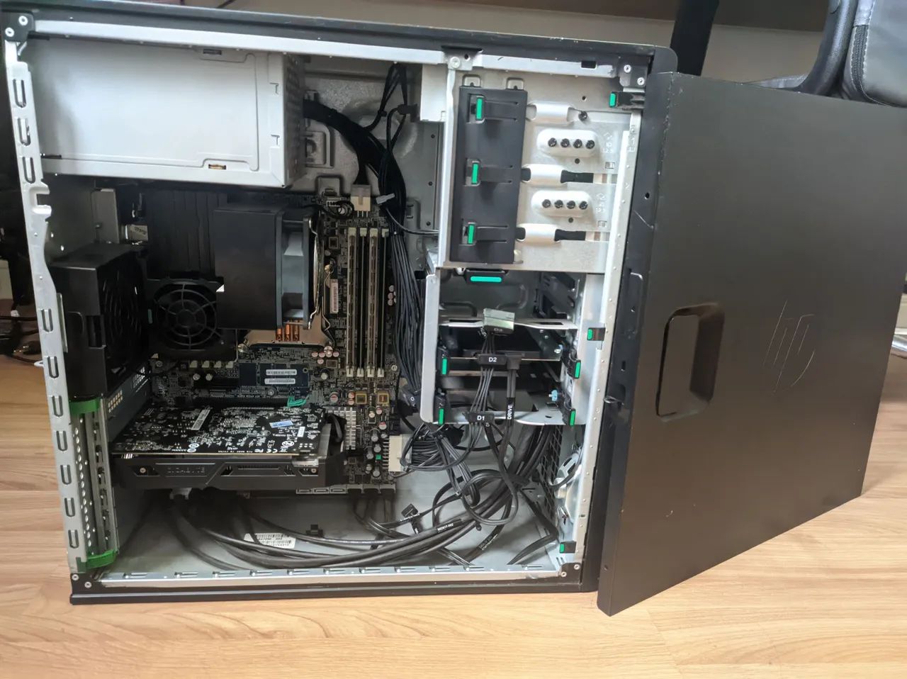 HP Z420 Workstation - 16GB e SSD 256GB - Foto 3