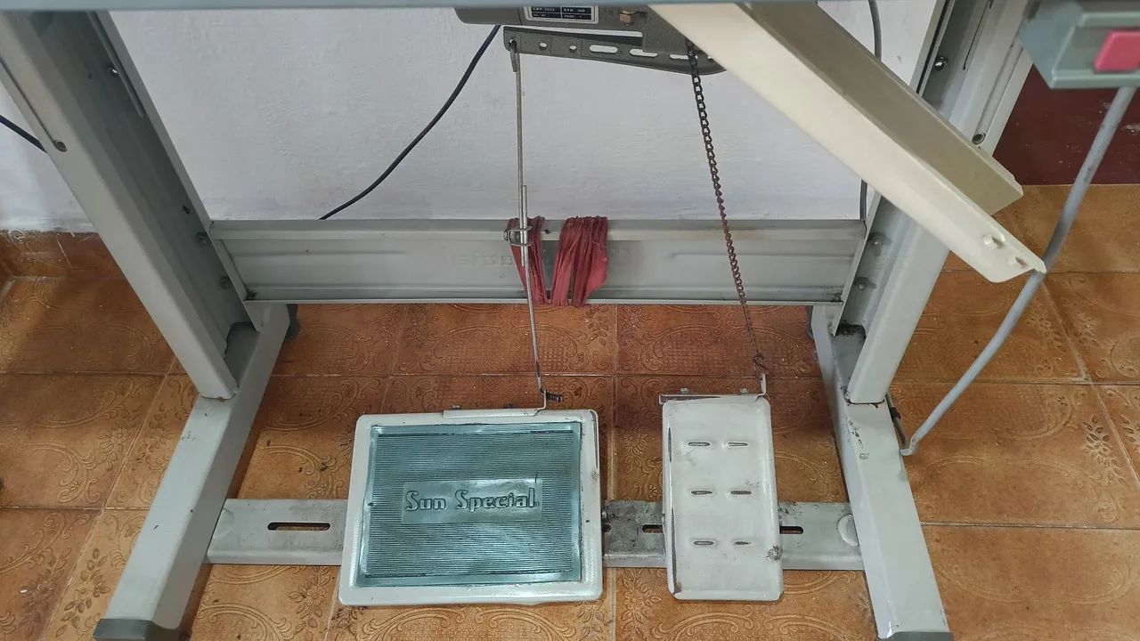 Máquina de Costura Overlock Sun Special SS-8803BKW - Foto 4
