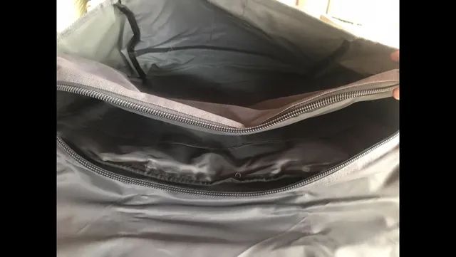 Pasta tipo carteiro Guess  - Foto 3