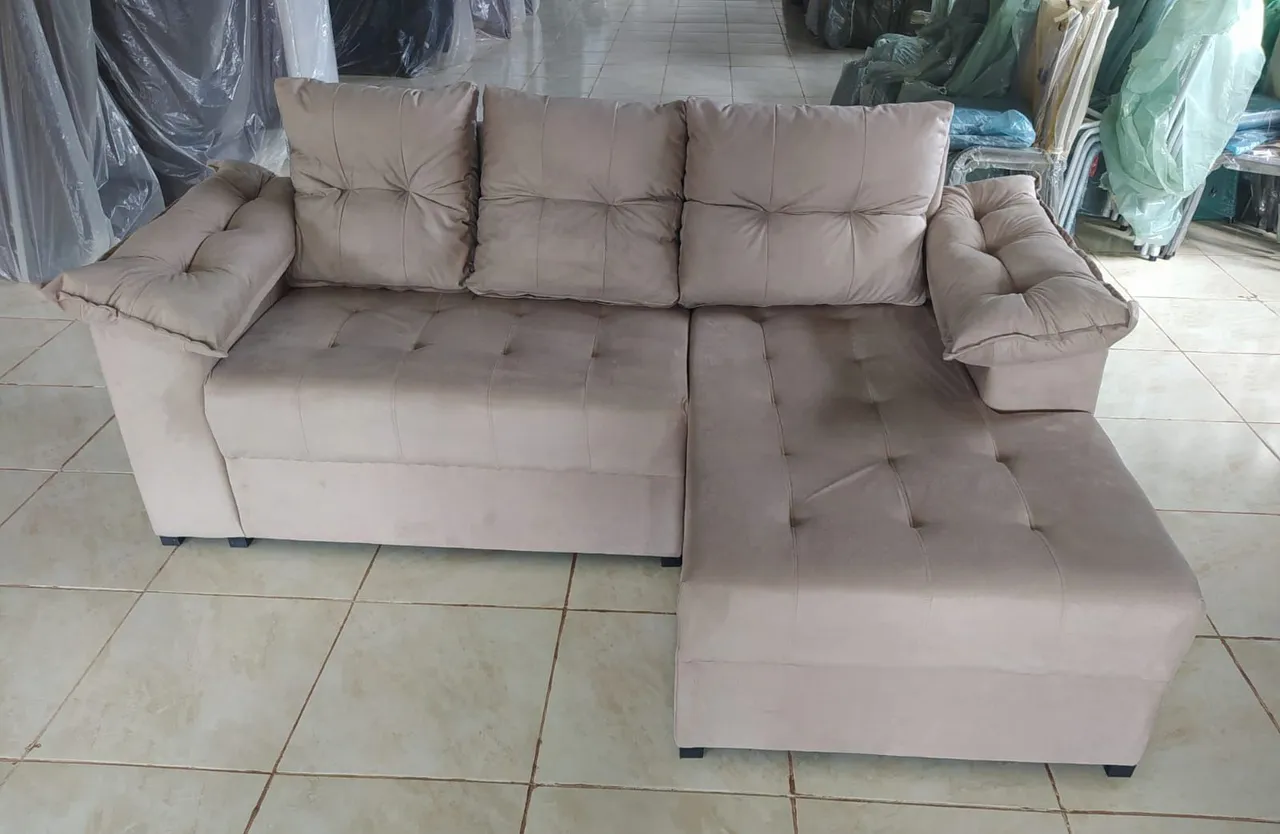 Sofá Chaise com Almofadas+Frete Grátis!!