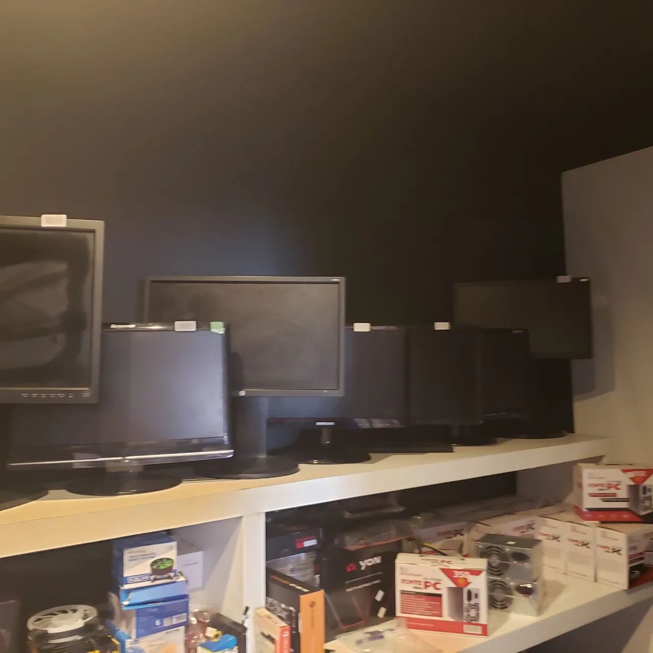 Monitores 22 polegadas 