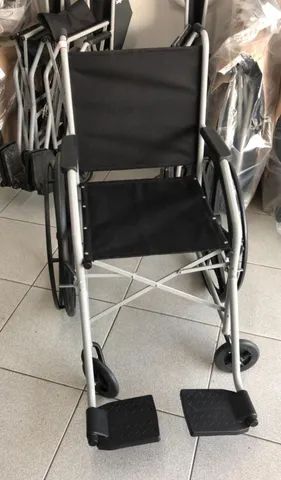 Cadeira de rodas ( Locação Mensal )