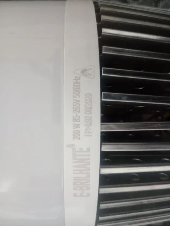 Lâmpada LED 200W E-BRILHANTE - Foto 3