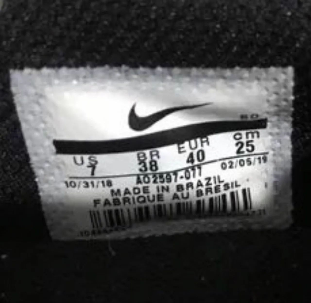 Chuteira NIKE  Tiempo campo. Semi NOVA ! N° 38 - Foto 5