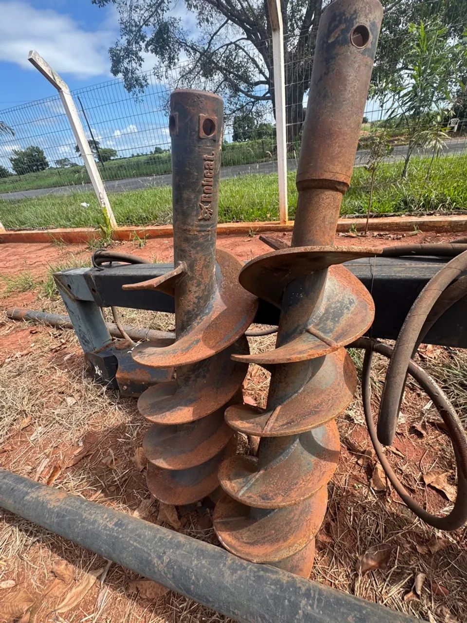 Perfuratriz hidraulica moBob Cat   - Foto 5