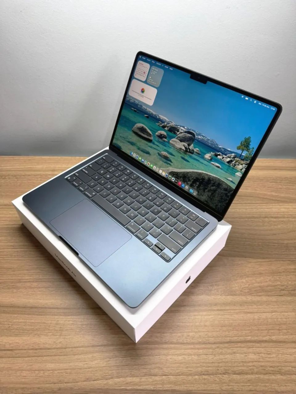 MacBook Air 13インチ M2 8GB 256GB 電池90％ MacBook Air 13インチ Apple M2チップ搭載モデル [2022年モデル /SSD