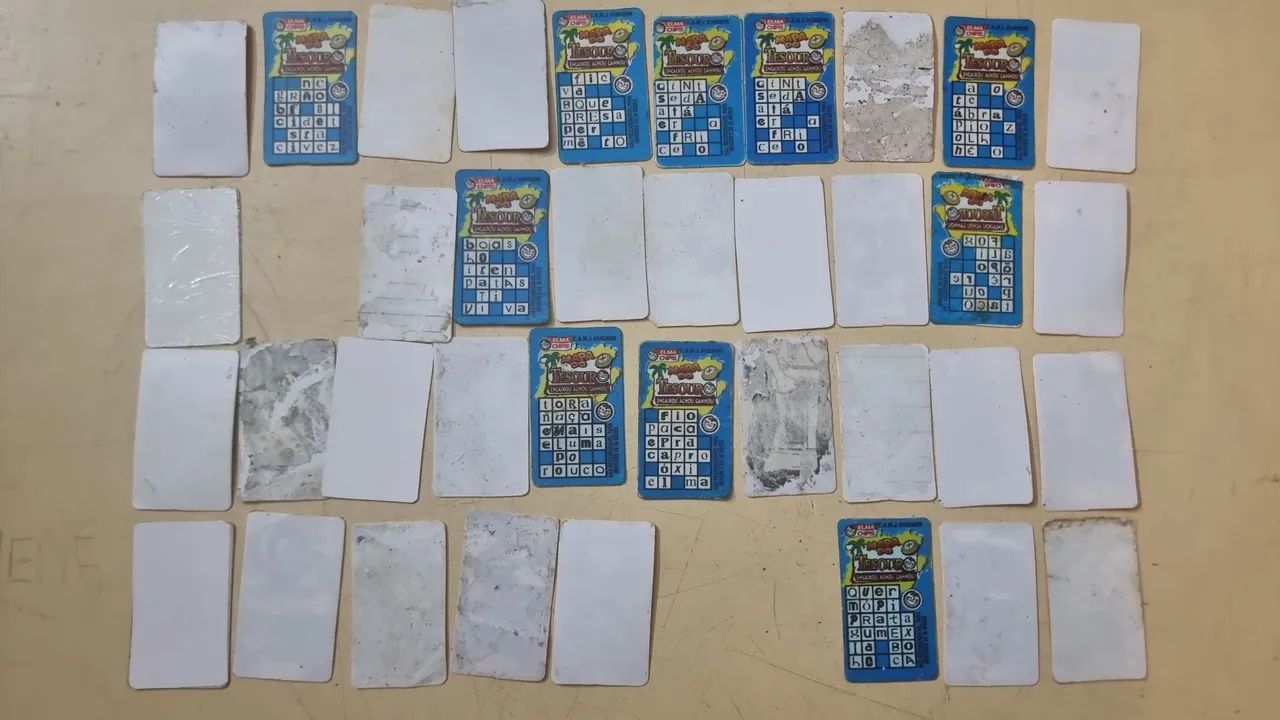 Coleçao Incompleta Cards Mapa do Tesouro Elma Chips - Foto 4