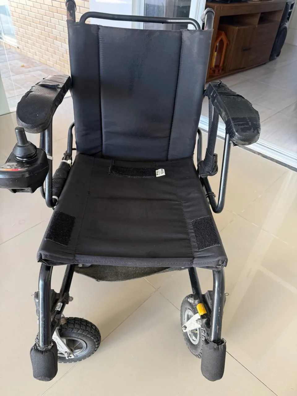 Cadeira de Rodas motorizada