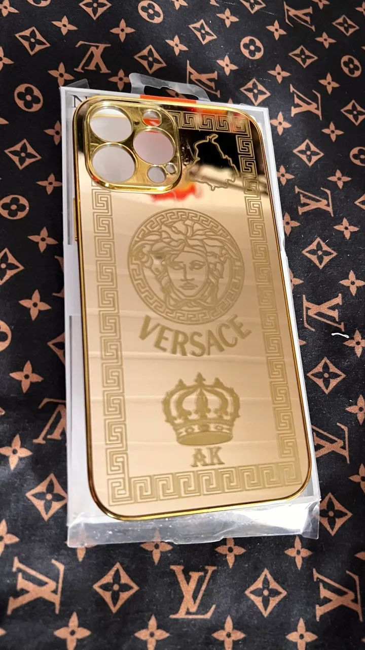 Case Versace dourado premium IPHONE 13 pro Max - Foto 4