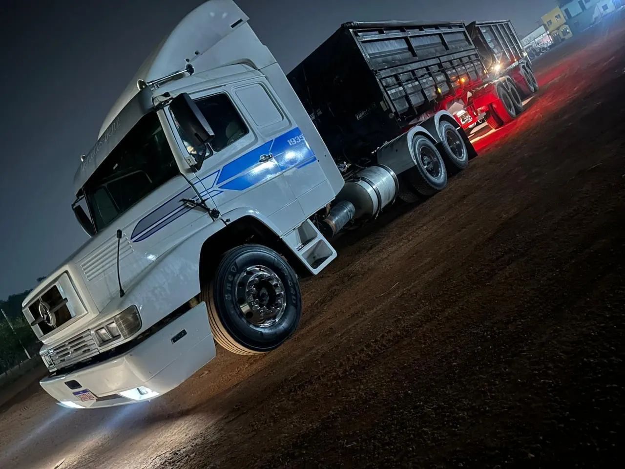 Caminhão Mercedes-Benz 1953 - Foto 2