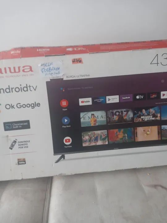 vendo tv 43.  R$300.  NA CAIXA TELA RACHADA 