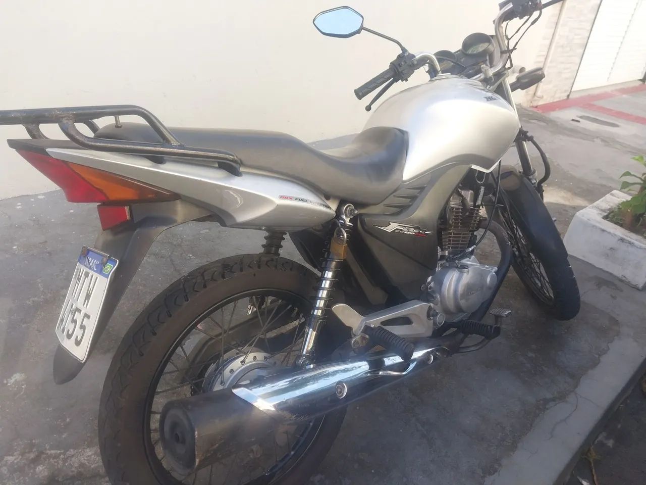 Honda CG 150- Moto em ótimo estado! - Foto 7