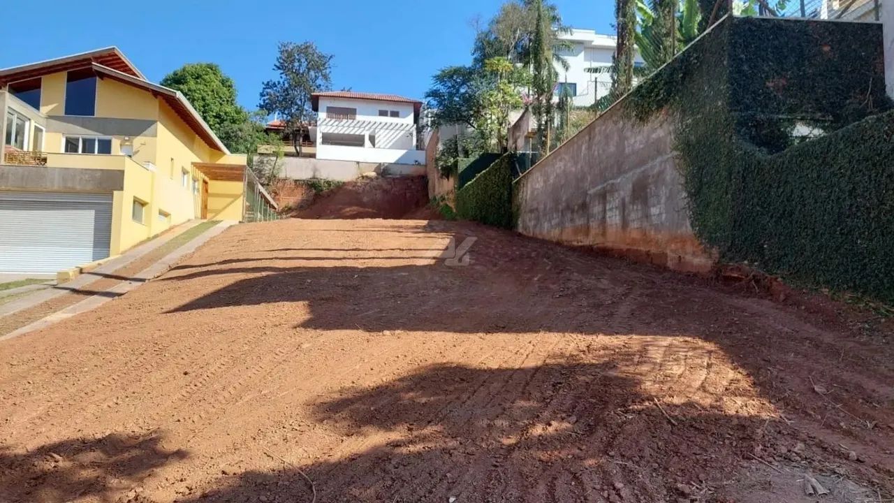 Terreno em condomínio a venda com 697 m2 no bairro Gramado - Campinas - SP