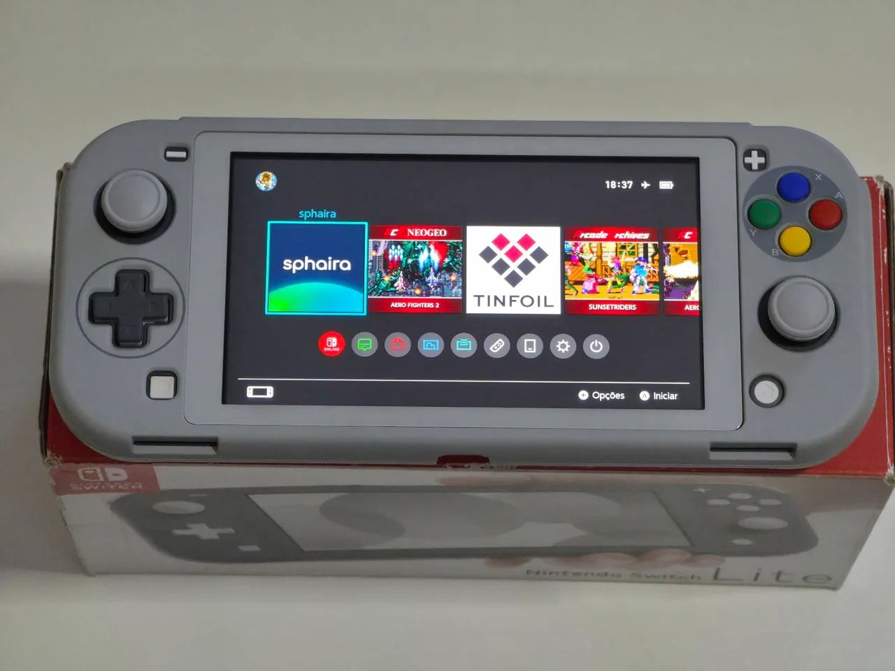 Well-preserved Nintendo Switch Lite, Unlocked with 400GB SD Card64717108446337120