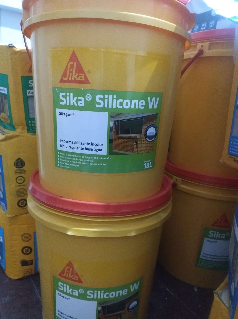 Sika Silicone Aquela para impermeabilização de tijolos paredes telhas entre outros materia