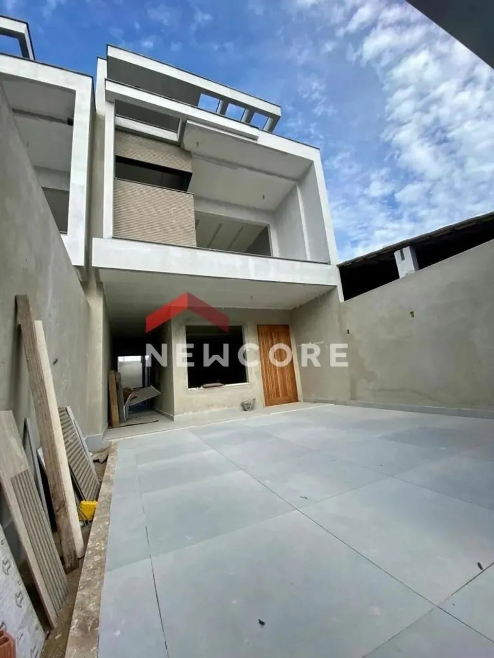 Casa em Rua Francisca Júlia da Silva - Veredas - Campos dos Goytacazes/RJ