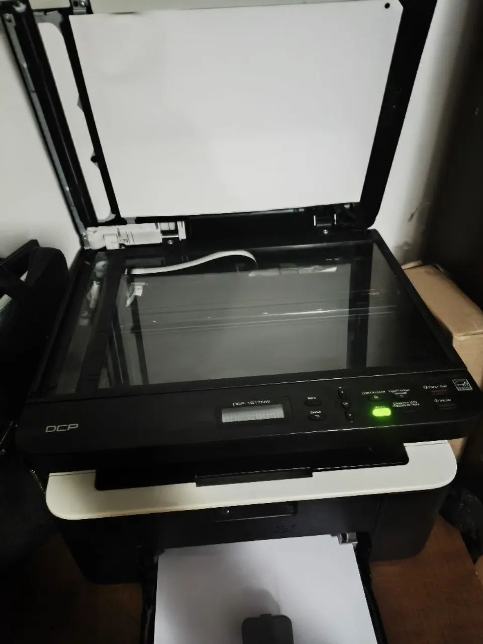 Impressora Multifuncional Brother DCP-1617NW - Foto 3