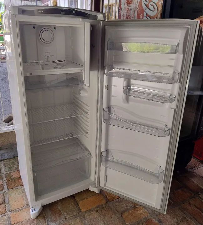 Geladeira Frost Free. Entrego/ Aceito cartão!! - Foto 2