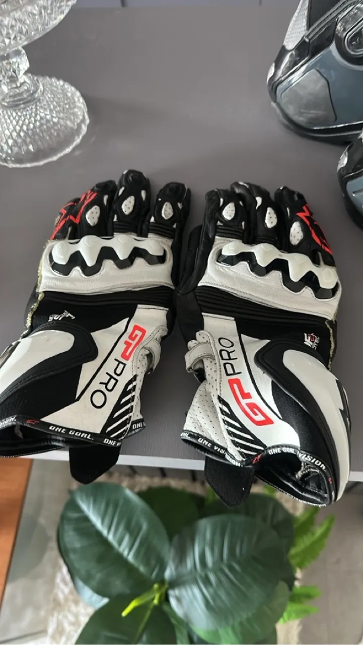 Luva Alpinestars Gp Pro Tamanho M R4 Moto Cano Longo Couro Original