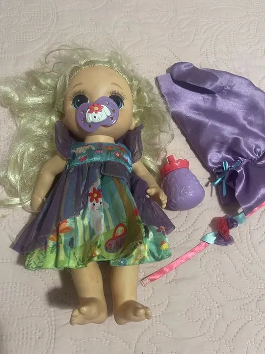 BABY ALIVE ERA UMA VEZ, COM ACESSÓRIOS EMITE 40 SONS E FRASES HASBRO ENVIO ?  - Foto 2