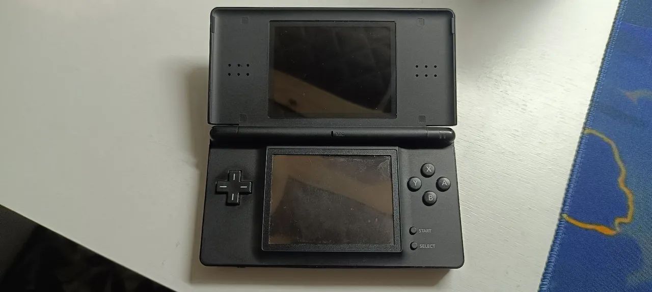 Nintendo DS Lite Preto - Console Portátil