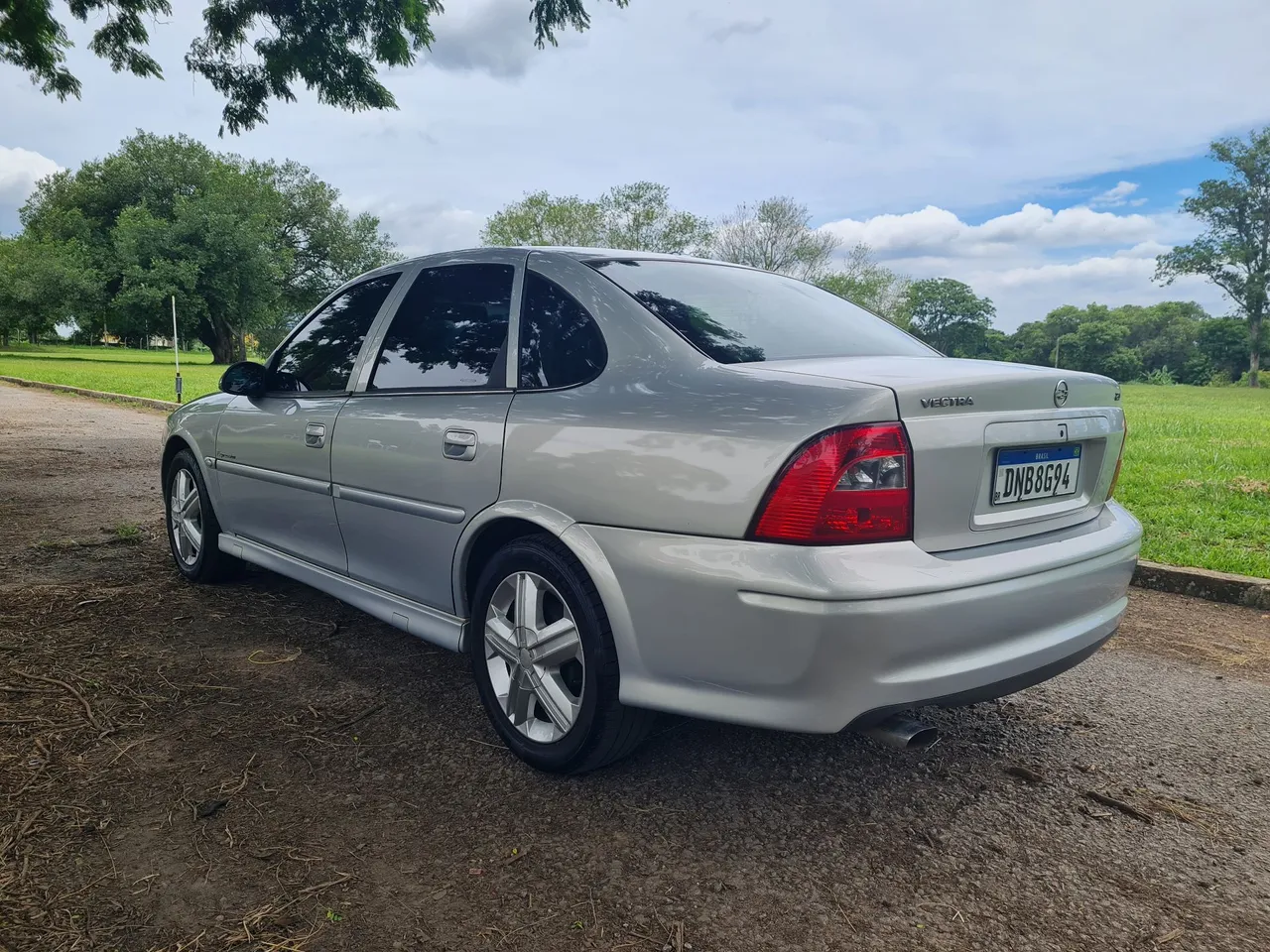 Vectra expression 2005