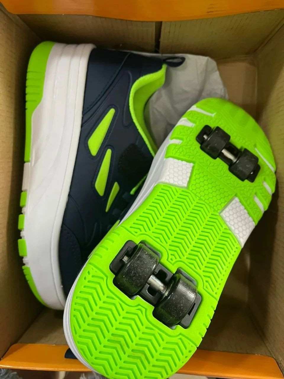 Tênis Infantil Box200 Com Rodinhas - Número 35 - Foto 2