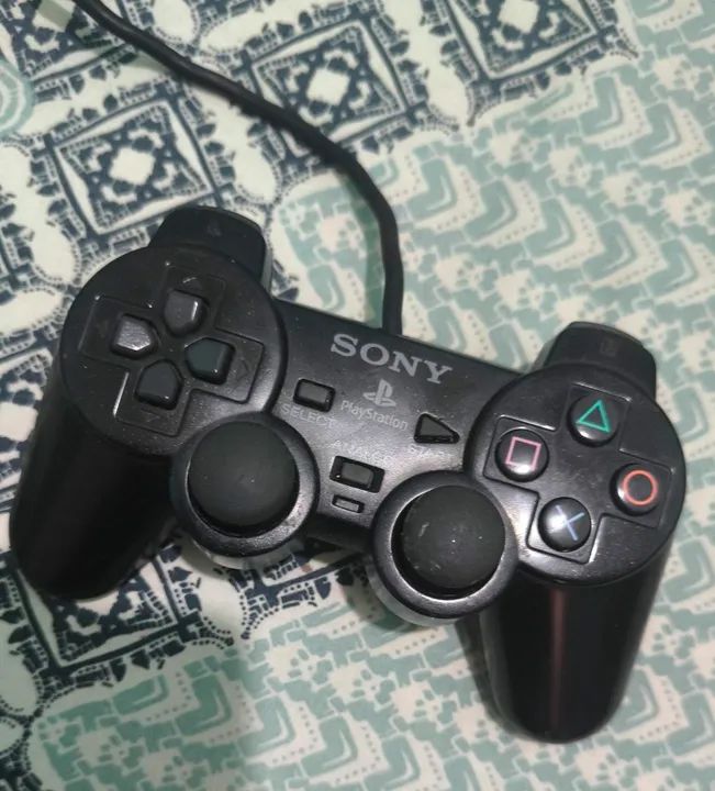 Controle de PS2 original em bom estado 