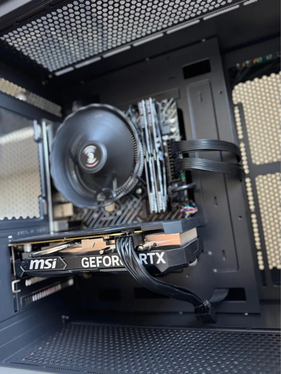 PC gamer novo RTX4060 16GBRAM 480SSD (garantia e parcelamento)