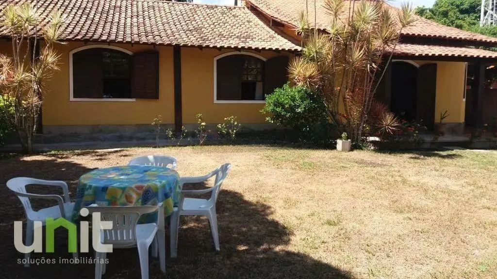 Unit Imobiliária vende casa 3 quartos em Itaipu - Niterói