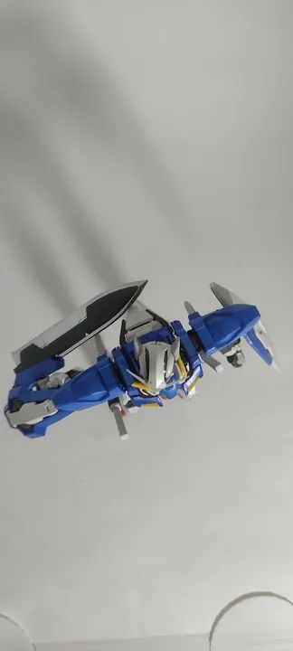 Gundam Exia RG 1/144 - Foto 5