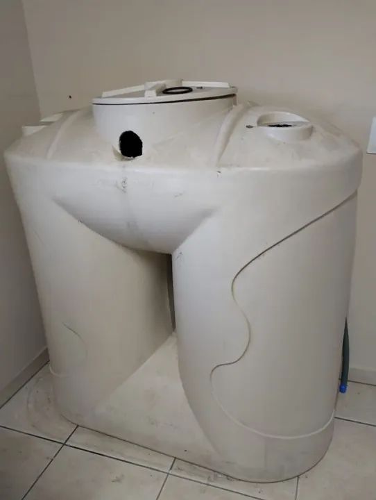 Tanque Slim de Polietileno com Reservatório 600 Litros Fortlev - Foto 2