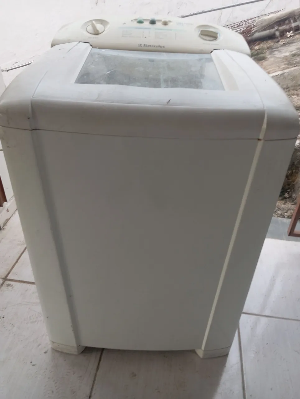 Máquina de Lavar Electrolux