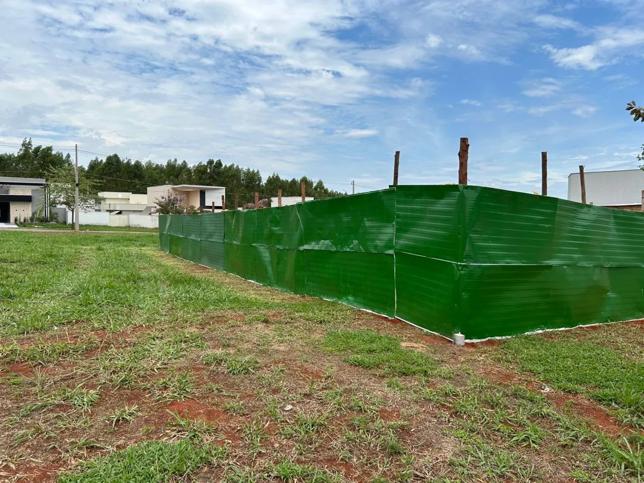 Vendo telhas e tapumes pra obra  - Foto 6