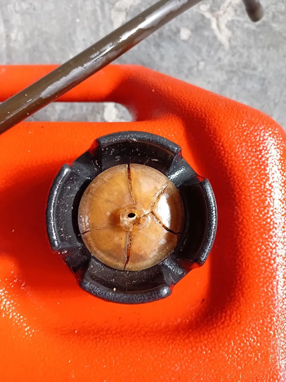 Tanque combustível motor popa original 23 litros - Foto 2