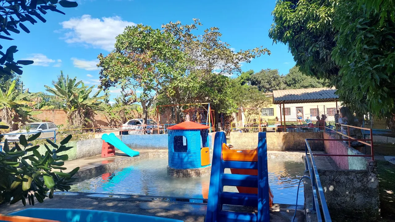 Clube 5000m^2 por R$2 milhões