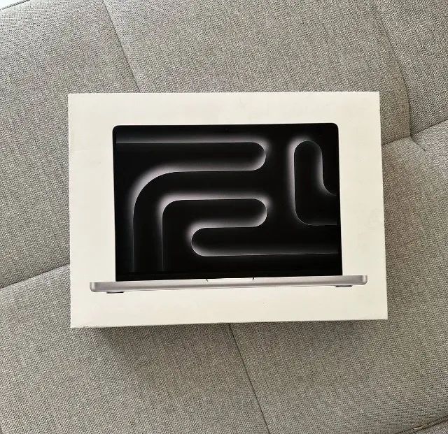 MACBOOK PRO 14.2 INCH M4 PRO - 24GB - 512 SSD 