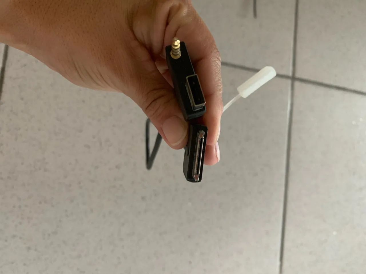 Cabo para iPod/iPhone com USB e AUX - Foto 2