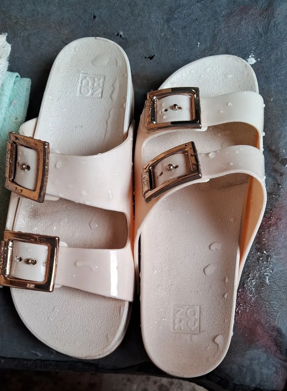 Papete Zaxy Birken bege com Fivelas Douradas