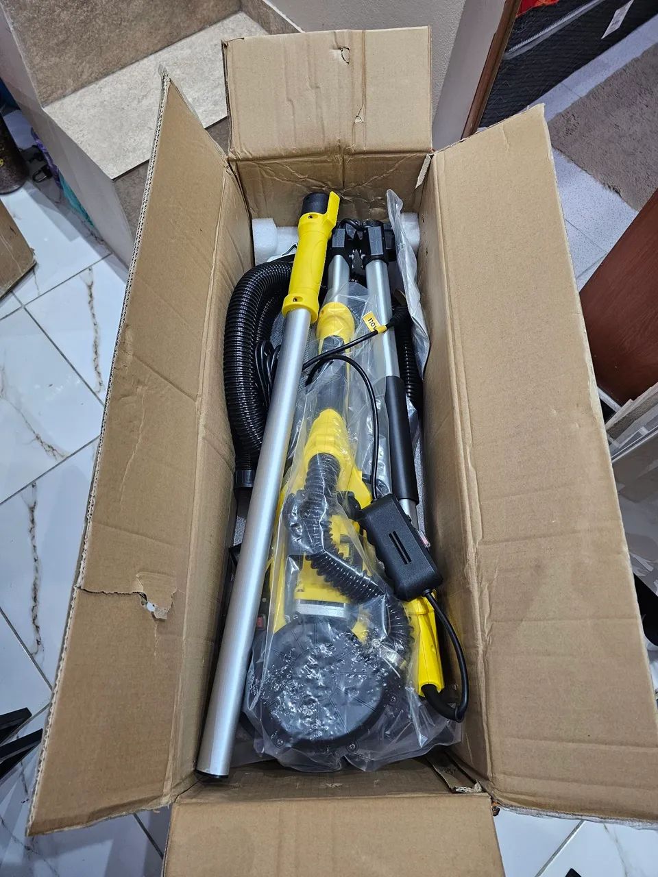 Lixadeira de parede e teto telescópica com led 850w 110v