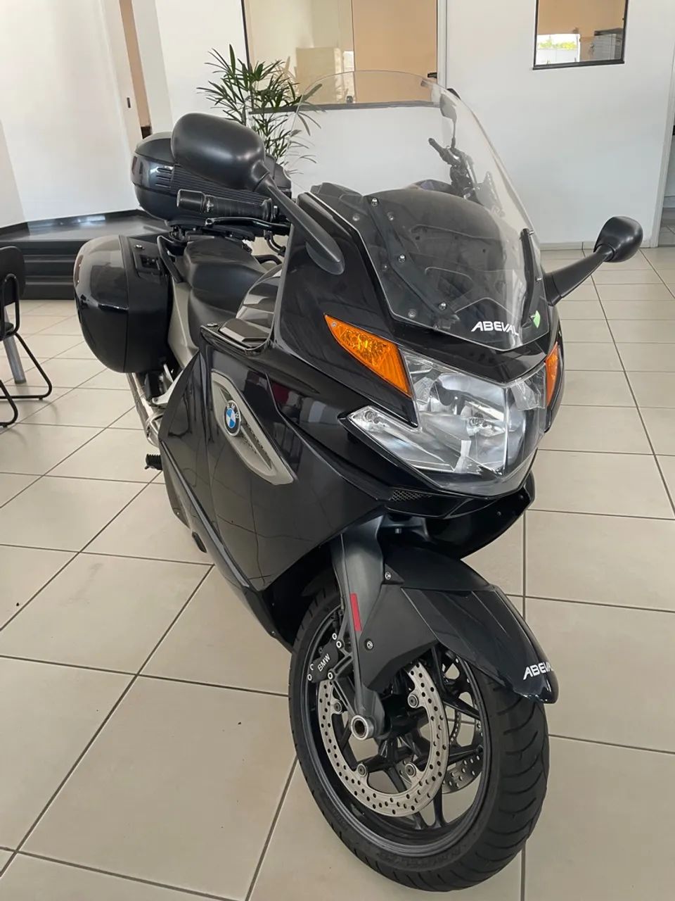 BMW K1300 GT - Sport Touring de Alto Desempenho - Foto 4